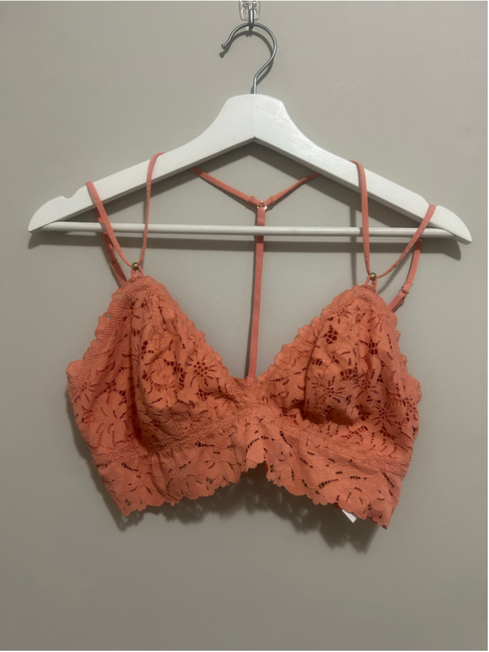 NWOT Women's Aerie Lace Bralette, Coral